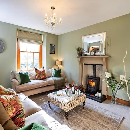 Nyaraló 4 Bedroom Country For Ideal Getaway Kirkby Lonsdale