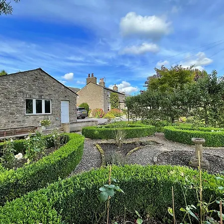 Semesterbostad 4 Bedroom Country For Ideal Getaway *