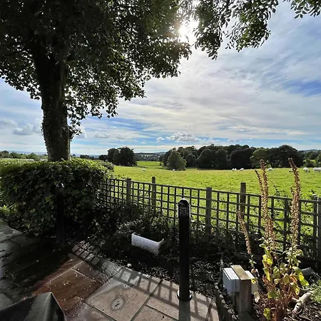 Semesterbostad 4 Bedroom Country For Ideal Getaway
